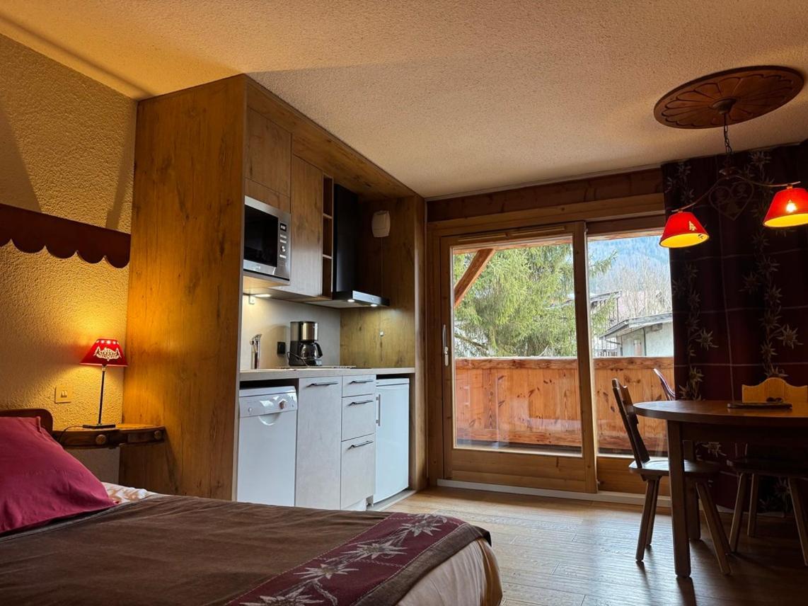 Residence Hoteliere La Renardiere Самоен Экстерьер фото